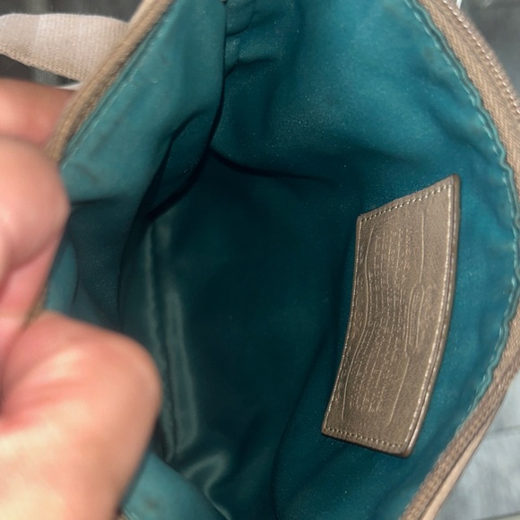 COACH Crossbody Bag EUC - Picture 9 of 12